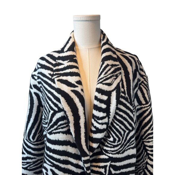 Zara Black and White Zebra Print Coat - Picture 9 of 14
